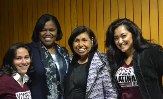 Image of Dr. Renee Navarro and students.