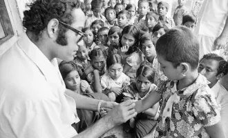 Administering immunizations