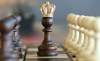 pawn_queen