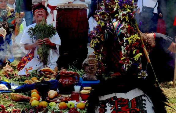 Maestra Rocio Morales, a Zapotec healer and community leader mourns the dispossession of earth-based healing practices and intercultural values among Indigenous and non-Indigenous communities of Mexico. 